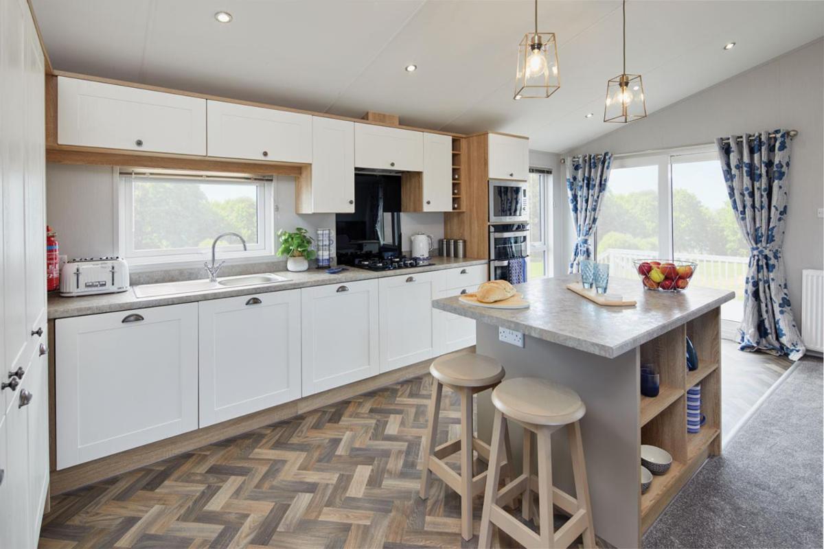 Llanrhidian Holiday Park Llanmorlais 외부 사진